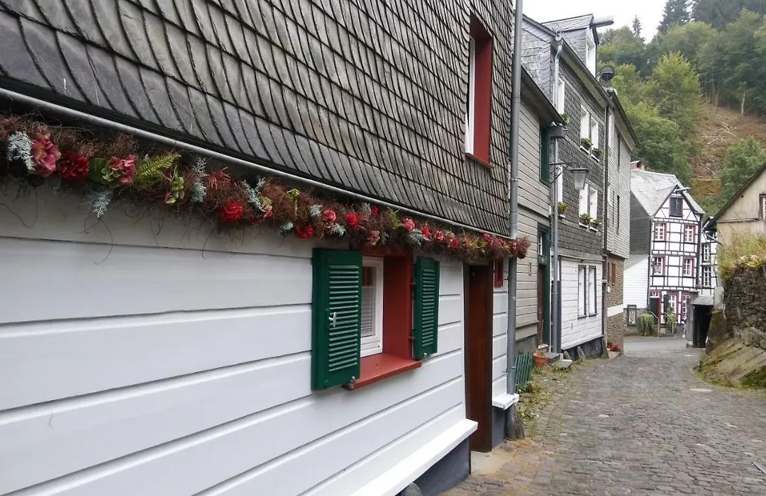 HIER&JETZT in Monschaus Altstadt-1